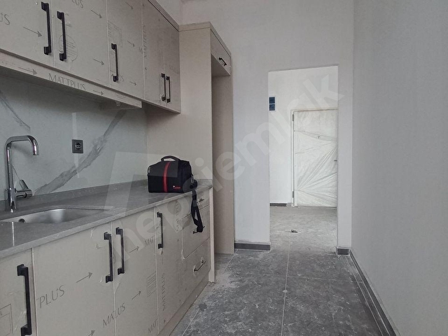 MİRDEN ŞEHRİN EN GÖZDE BÖLGESİNDE LÜKS PRESTİJLİ SATILIK OFİS - Görsel 25