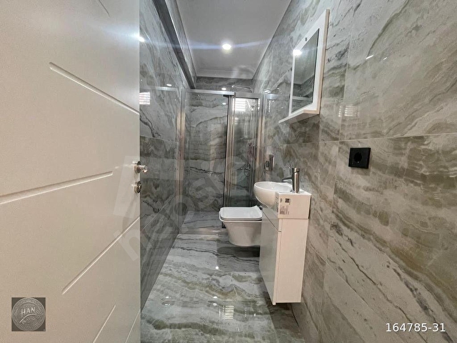 ÖVEÇLER NARLI SK. TEPEDEN TIRNAĞA YENİLENMİŞ ZİNDE 3+1 DAİRE - Görsel 10