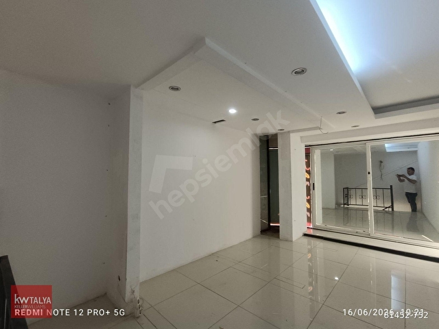 MUHTEŞEM LOKASYONDA KİRALIK 60 M2 DÜKKAN - Görsel 20