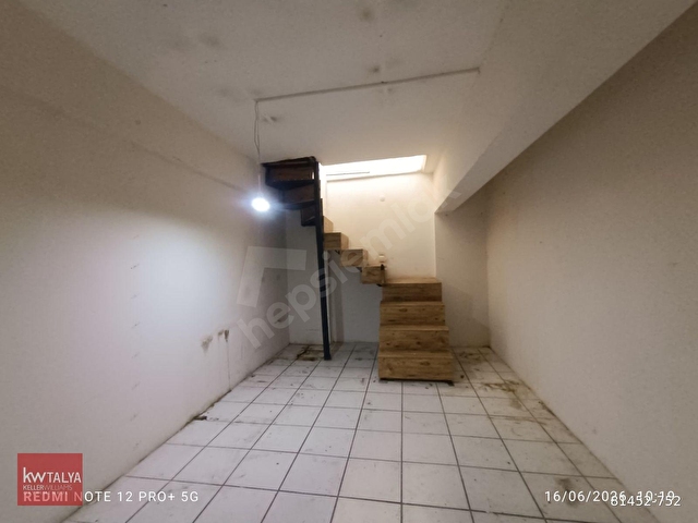 MUHTEŞEM LOKASYONDA KİRALIK 60 M2 DÜKKAN - Görsel 12