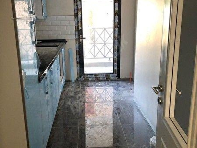 ÜSKÜDAR ÇENGELKÖY EBEVEYN BANYOLU 3+1 KİRALIK ARA KAT DAİRE - Görsel 15