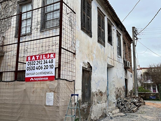 İnönüde muhteşem 11 odalı tescilli bina - Görsel 5