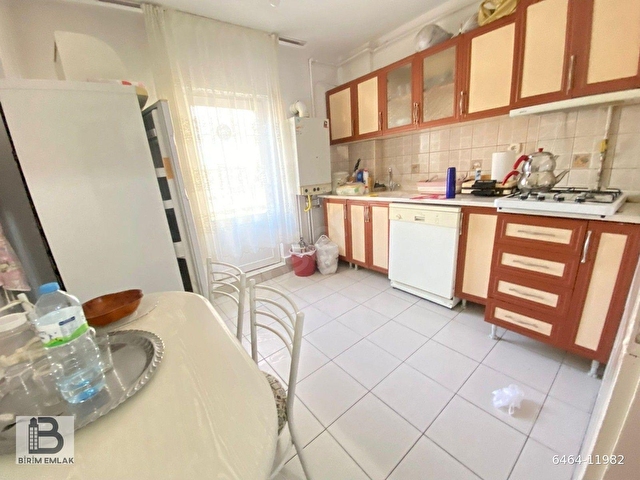 DİKMEN MERKEZDE,SOKULLU CADDEYE 2. BİNADA,3+1,KOMBİLİ,BOŞ