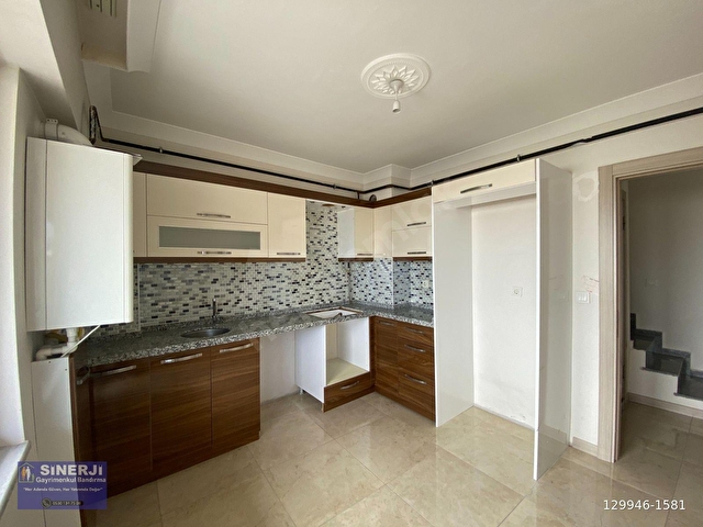 Bandırmada Yeni Binada 2 Banyo Teras Balkon 4+1 Kiralık Dubleks - Görsel 4