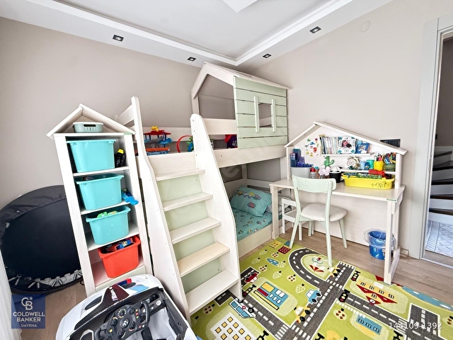 GÜRÇEŞMEDE RESTORASYONLU MANZARALI VE GENİŞ TERASLI 4+1 TRİPLEX - Görsel 21
