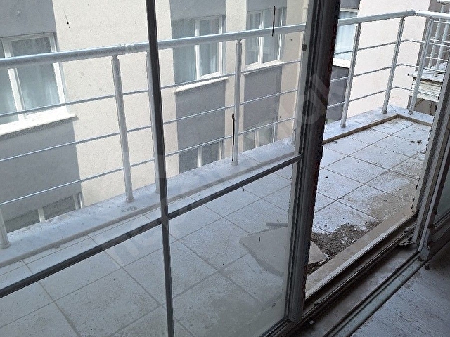 Emek emlaktan gemilerçekeği mah satılık doğalgazlı asansörlü  üçüncü kat daire içi temizdir - Görsel 8