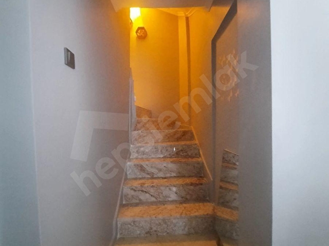 BATIKENT KARDELEN GÜVENÇ 2 SİTESİNDE SATILIK FULL YAPILI TRİPLEX - Görsel 17
