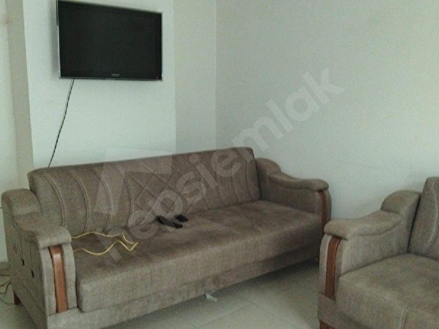 HURMA MAHALLESİNDE BOŞ YENİ BOYALI YÜZME HAVUZLU 1+1 KİRALIK DAİRE - Görsel 12