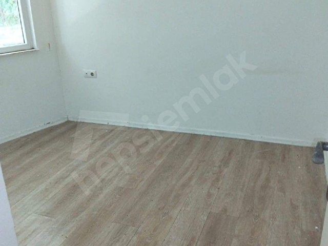 HURMA MAHALLESİNDE BOŞ YENİ BOYALI YÜZME HAVUZLU 1+1 KİRALIK DAİRE - Görsel 24