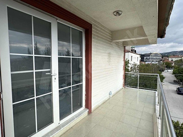 AKAYLAR GAYRİMENKULDEN SATILIK 2+1 GENİŞ DAİRE-3 CEPHE-ARA KAT - Görsel 14