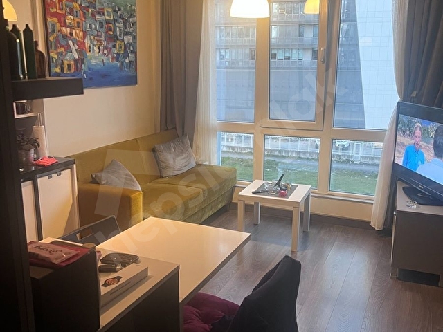 Nef 03 Sitesinde Kısmi Eşyalı Daire ,Metro İstasyonuna 7 Dk .