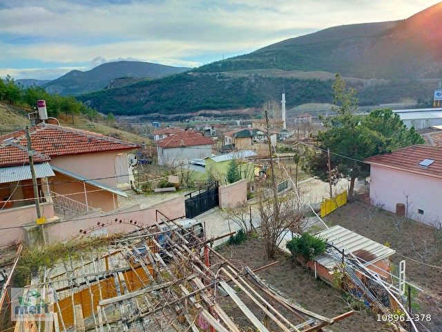 AMASYA MERKEZ GÖLLÜ BAĞLARINDA SATILIK 400 M2 ÜZERİNDE 3 KATLI DAİRE - Görsel 6