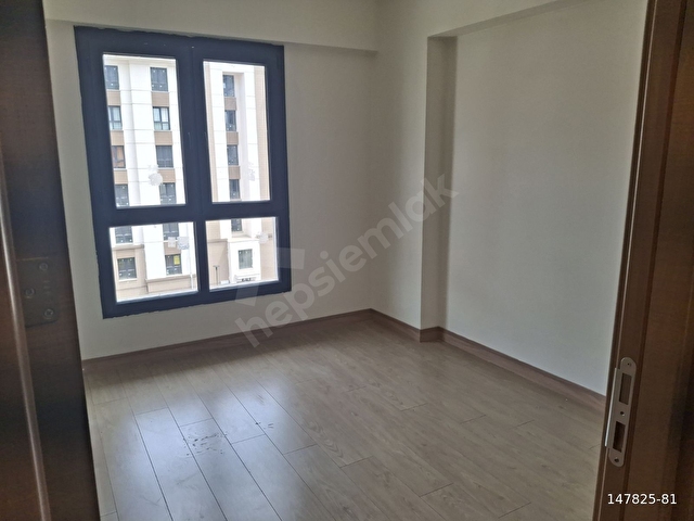 GOLF SAHASINA BAKAN ŞAHANE MANZARALI 3+1 DAİRE 72.000TL - Görsel 11