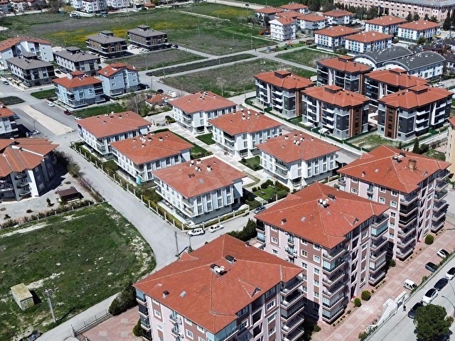 BALCI GRUPTAN EMEK MAHALLESİ GÖL KONAKLARINDA 4+1 LÜKS DAİRE - Görsel 9