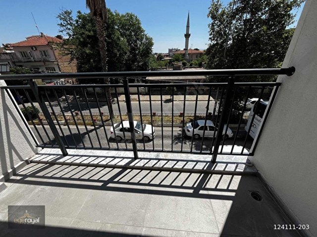 Hürriyet Cadde Üzeri Asansörlü 15.000TL Kira Getirili 1+1Daire - Görsel 7