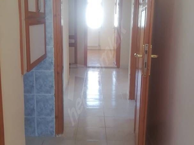 Özişkent Sitesinde 3+1 Kiralık Daire - Görsel 3