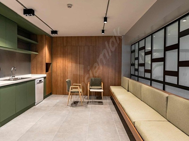 NEOdan Her şeyi Hazır Özel Tasarım550m2 mobilyalı ofis - Görsel 27