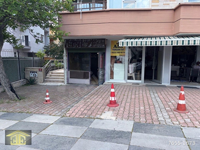 EGEMENDEN MALTEPE DE CADDE ÜZERİ  ÖRDEKLİ PARK KARŞISI KIZILAY VE BAHÇELİEVLER  VE METRO YAKINI ..