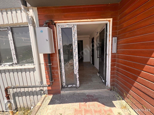ÖZENLE TASARLANMIŞ ŞIK VE KULLANIŞLI SATILIK 1+1DAİRE TAŞKENTTEN - Görsel 4