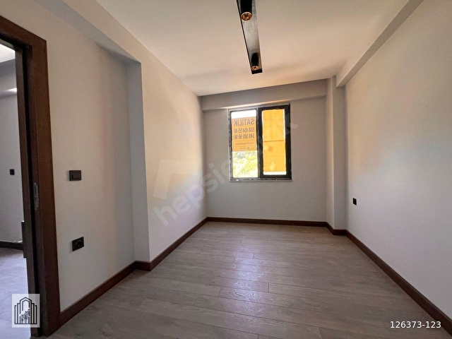 ÖZENLE TASARLANMIŞ ŞIK VE KULLANIŞLI SATILIK 1+1DAİRE TAŞKENTTEN - Görsel 11