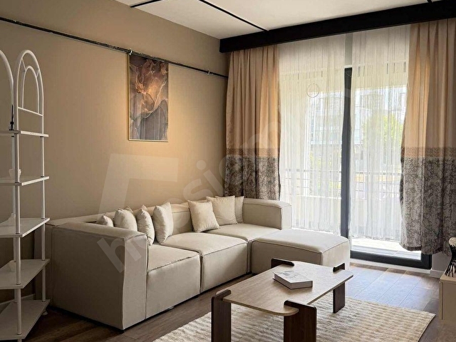 KÖRFEZDE HAVUZLU SİTE İÇERİSİNDE LÜKS EŞYALI 1+1 DAİRE