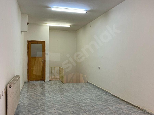 Pirömer Mahallesinde Kiralık Dükkan - Görsel 6