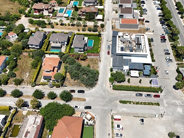 Çeşme Mamurbaba Mevkiinde Satılık Müstakil Villa Arsası - Görsel 4