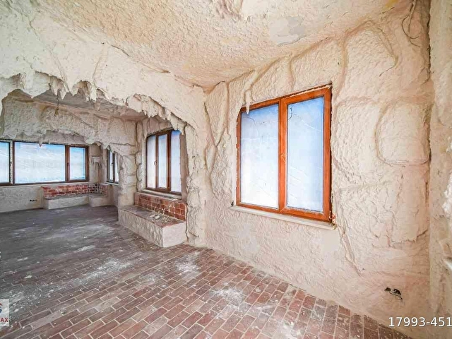FATİHTE EMSALSİZ! PANAROMİK TERASLI, TUZ ODALI BİNA - Görsel 24