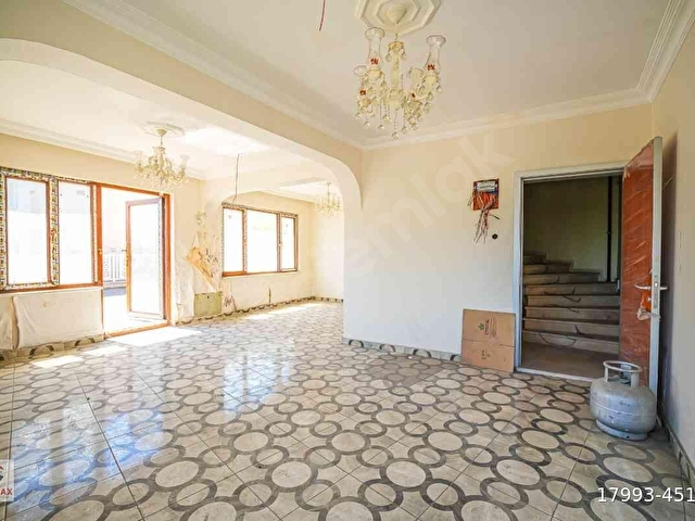 FATİHTE EMSALSİZ! PANAROMİK TERASLI, TUZ ODALI BİNA - Görsel 21