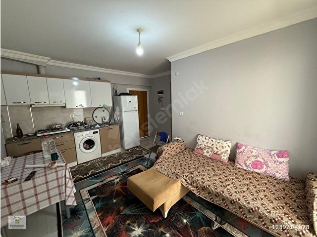 AYDIN NAZİLLİ İSABEYLİ MAHALLESİNDE 2+1 EŞYALI SATILIK DAİRE - Görsel 3