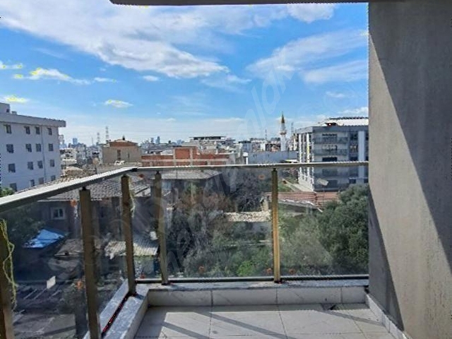 BORNOVA DOĞANLAR DA 2+1 SATILIK LÜKS DAİRE