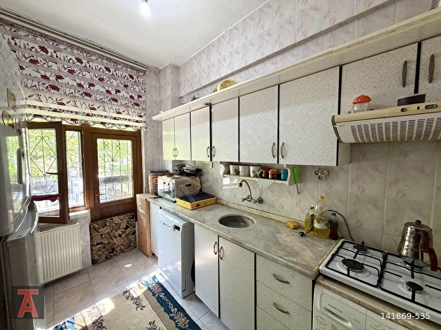 PİYADE MAH CADDE YAKINI KATTA KÖŞE BAŞI ÖN CEPHE 2+1 DAİRE!