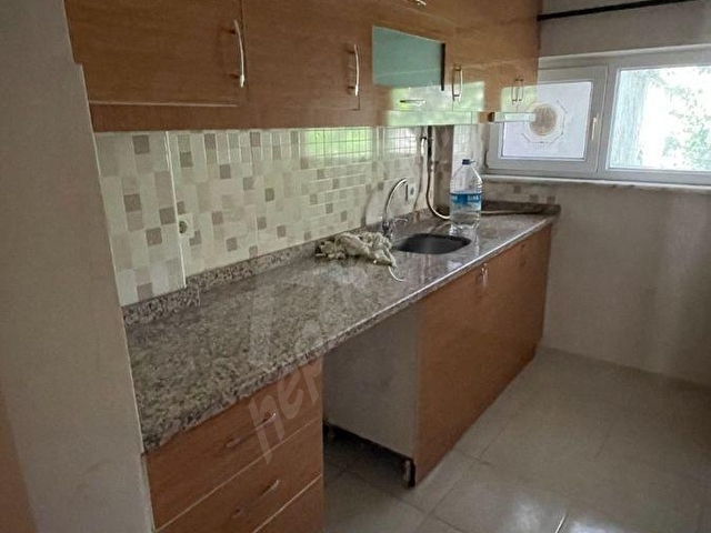 Maçka Valideçeşme de Kiralık 1+1 Giriş Kat Bahçeli Daire - Görsel 10
