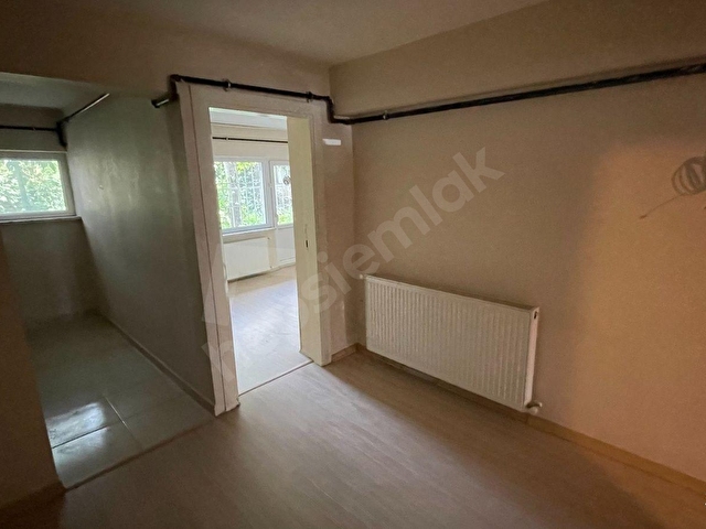 Maçka Valideçeşme de Kiralık 1+1 Giriş Kat Bahçeli Daire - Görsel 9