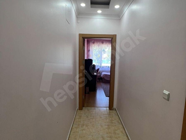 Beylkdüzü Marmara KAVAKLIKENT SİTESİNDE kiralık 3+1 daire - Görsel 5