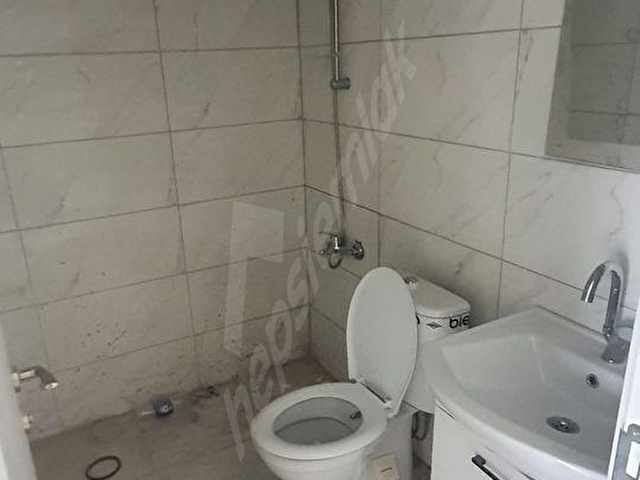 SARIÇAM BOYNUYOĞUNDA SATILIK 2+1 DAİRE OTURUMA HAZIR YATIRIMLIK - Görsel 11