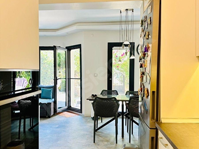 Adres Emlak - Akyaka azmağına 30 metre mesafede 2 oda 1 salon dubleks lüks villa - Görsel 10