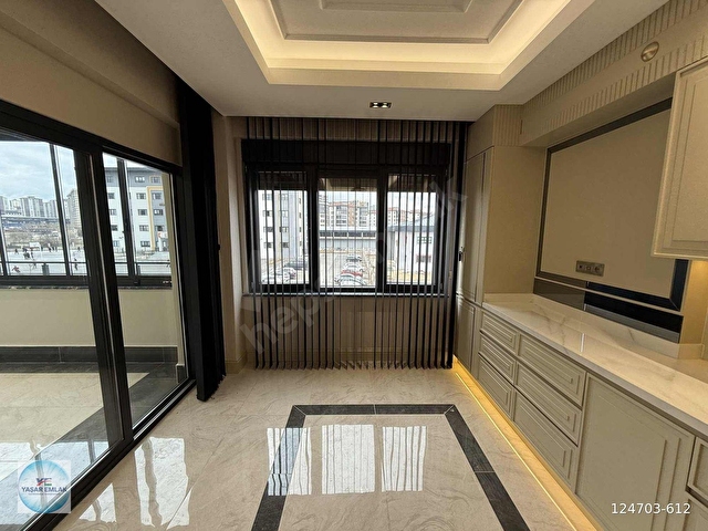 PANCARLI MAH. METRO MARKET KARŞISI ARA KAT 3.5+1 LÜKS DAİRE - Görsel 8