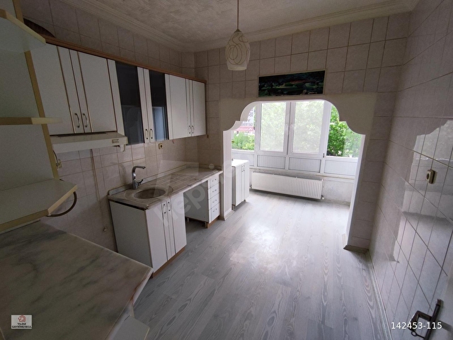 2000 EVLER BOYKENT SSSİTESİNDE SATILIK DAİRE - Görsel 2