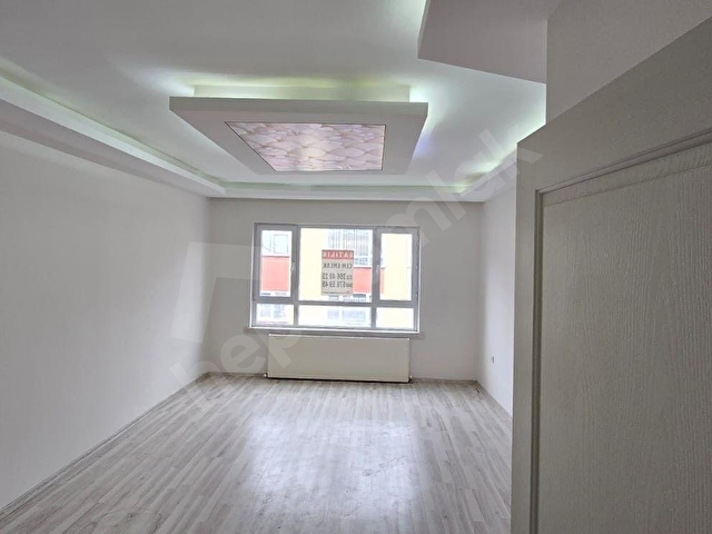 KEÇİÖREN GAZİNO MERKEZ BUCA SOKAKTA SATILIK 3+1 GİRİŞÜSTÜ BAĞIMSIZ FULL