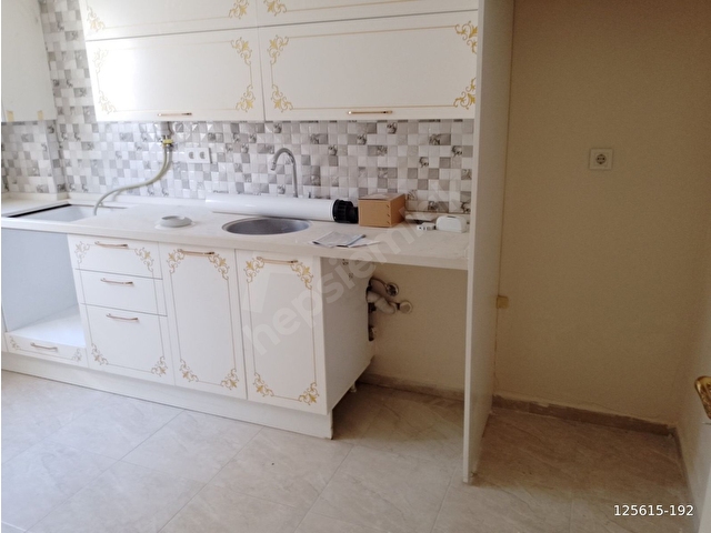 İNÖNÜ LİSESİ KARŞISINDA  KİRALIK DAİRELER .2+1 90 M2.METRO DURAĞINA 2 DAK. YÜRÜME MESAFESİNDE. - Görsel 3