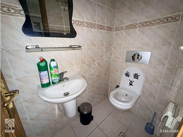 Bahçelievlerde Otoparklı Doğalgazlı ve Klimalı Eşyalı Kiralık Daire - Görsel 30