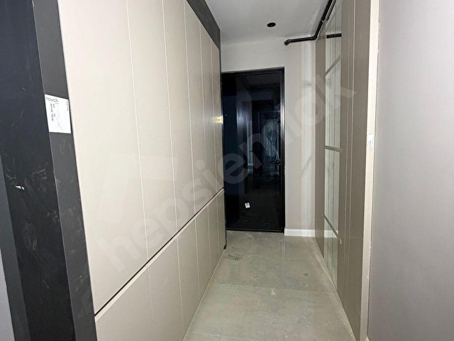 3+1 HAVUZLU ULTRA LÜKS DAİRE - Görsel 2