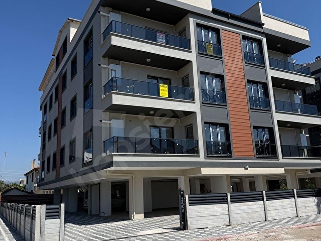 Akhisar Reşatbey Mh.Yerden Isıtma Asansörlü Kiralık 2+1 Sıfır Daire - Görsel 15
