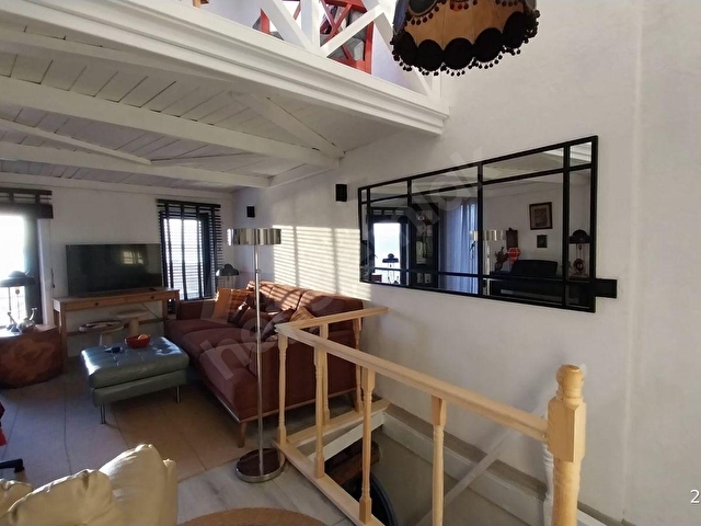 AYVALIK MERKEZDE  DENİZ MANZARALI   2+1 LOFT TARZI ASMA KATLI RUM EVİ - Görsel 10