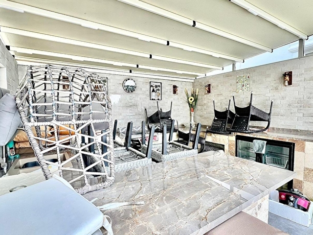 Alanya Kargıcakta Konforun Buluştuğu Müstakil Triplex 5+1 Villa - Görsel 8