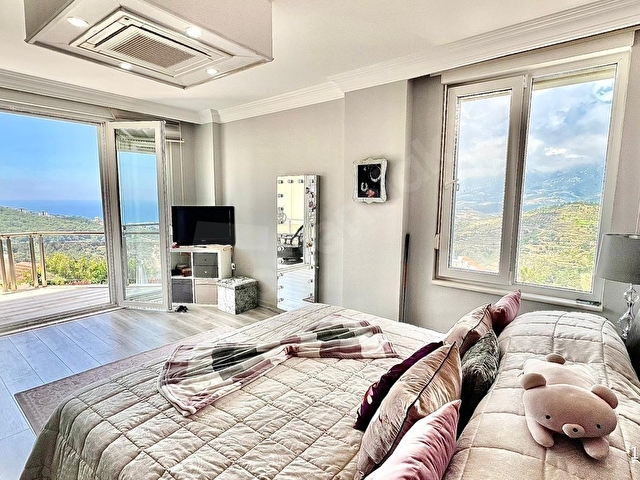 Alanya Kargıcakta Konforun Buluştuğu Müstakil Triplex 5+1 Villa - Görsel 28
