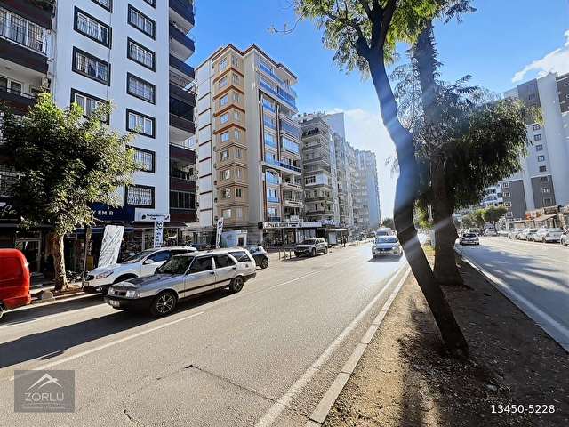 SÜLEYMAN DEMİREL BULVARI ÜZERİNDE 3 CEPHELİ 4+1 SATILIK DAİRE - Görsel 13