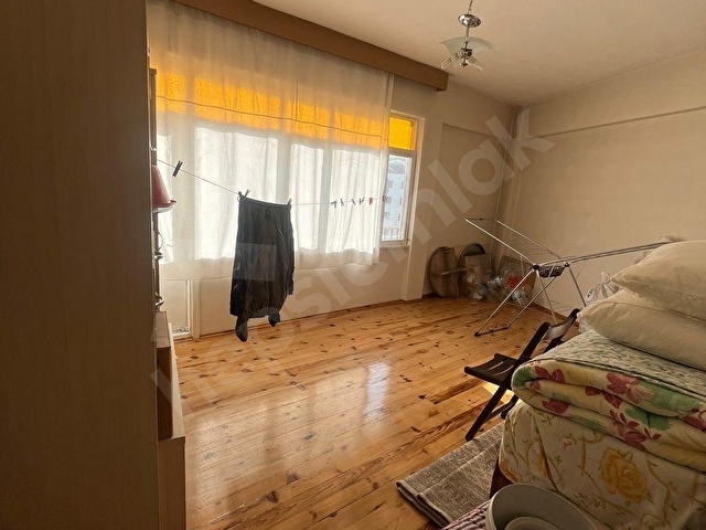 AKN GAYRİMENKULDEN MERKEZİ KONUMDA ANA CADDE ÜZERİ ACİL SATILIK 4 KATLI BİNA - Görsel 28