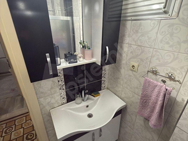 Efeler Meşrutiyet mahallesi ara kat doğalgazlı daire - Görsel 18